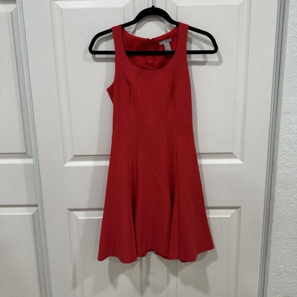 Women’s HM red Dress Size 2 Fit‎ N Flare NWOT Christmas Holidays